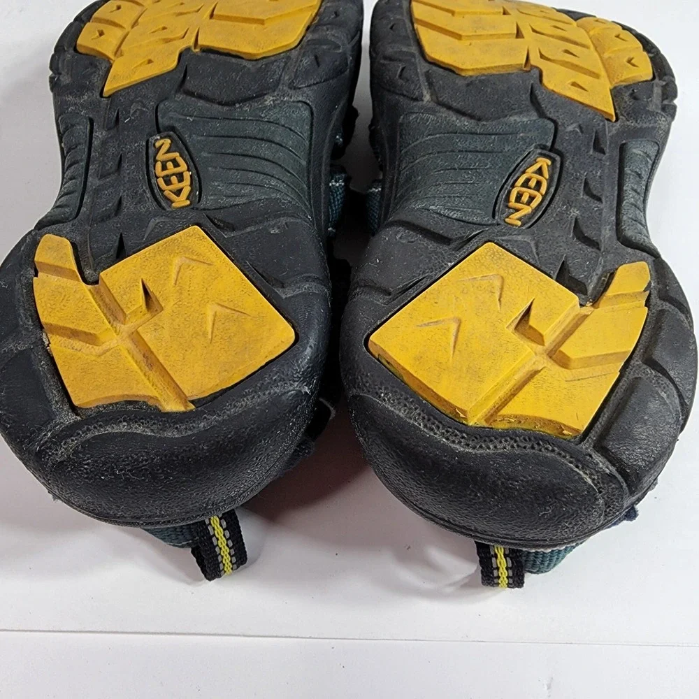KEEN Newport H2 Outdoor Hiking Sandal Boys Size 4 1006557 Blue Gray Yellow
